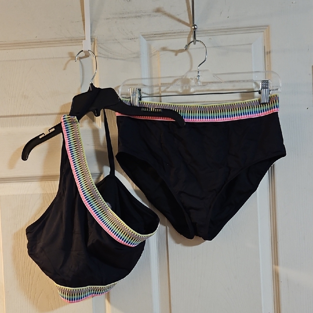 TEMPT ME 2 PIECE BIKINI SWIMSUIT: BLACK: NEW WITH TAGS: SIZE L